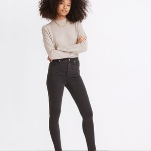 Petite 11" High-Rise Skinny Jeans in Lunar Wash